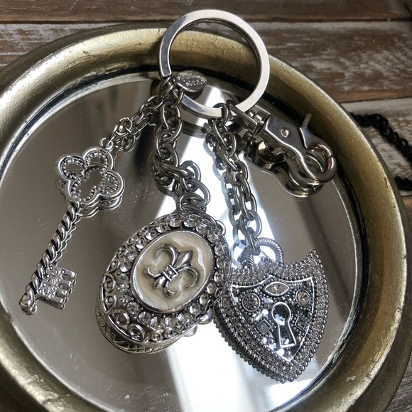 Spring Street ..... key chain - Picture 5 of 16